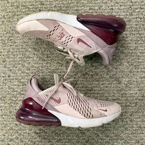 Nike Women's Air Max 270 Pink Sneakers size 10